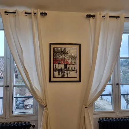 Chez Jack Nocleg ze śniadaniem Confolens