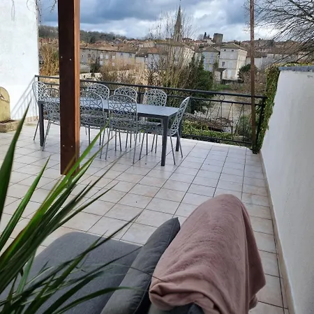 Chez Jack Nocleg ze śniadaniem 4*