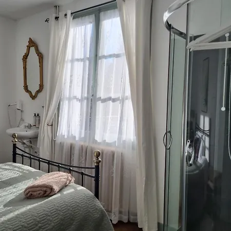 Chez Jack Nocleg ze śniadaniem Confolens