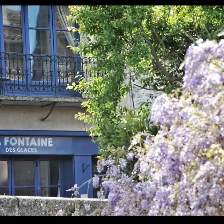 Chez Jack Bed & Breakfast 4*