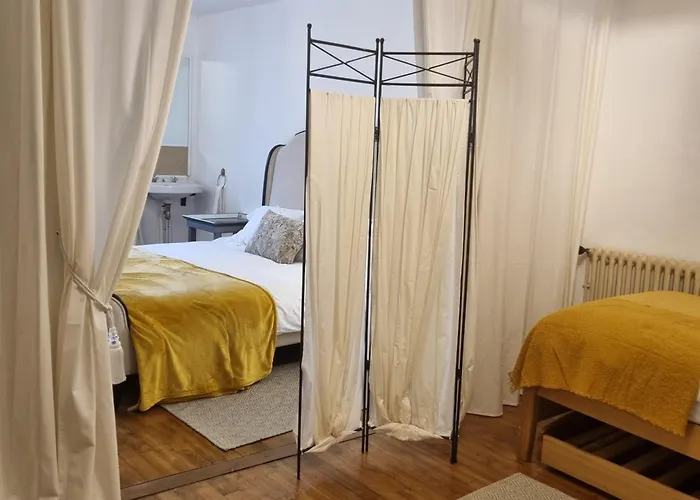 Bed & Breakfast Chez Jack 4*