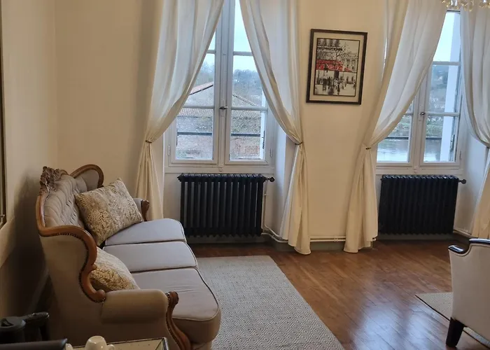 Chez Jack Bed & Breakfast